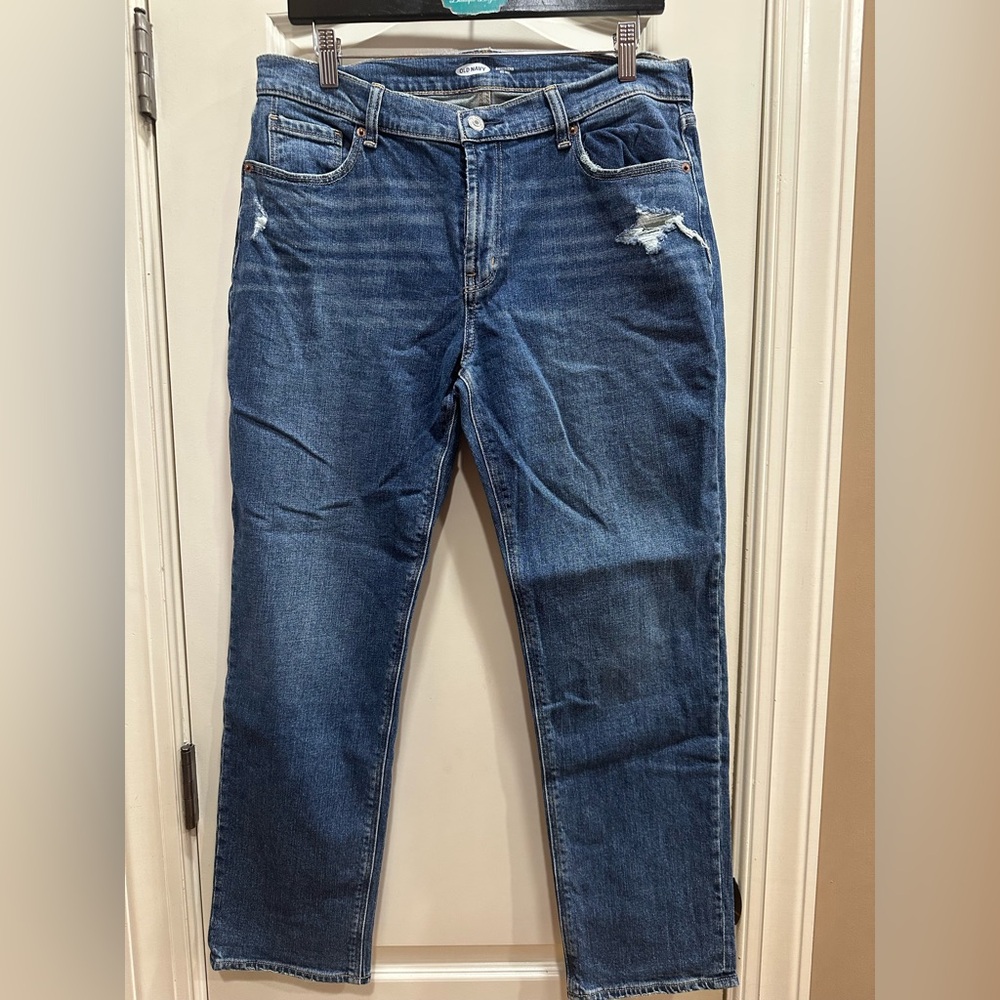 Old Navy Size 8 Boyfriend Mid Rise Distresed